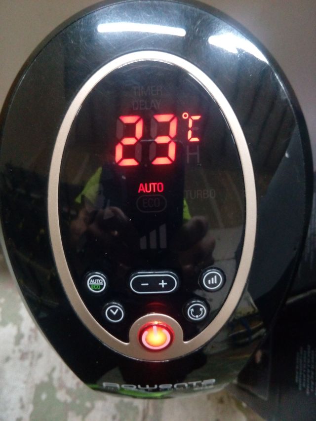 Calefactor Rowenta Intense Comfort HOT