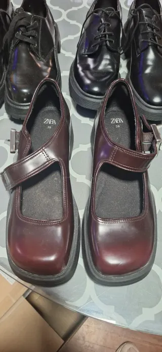 Lote 9 pares zapatos tacón  y bota altas Talla 38