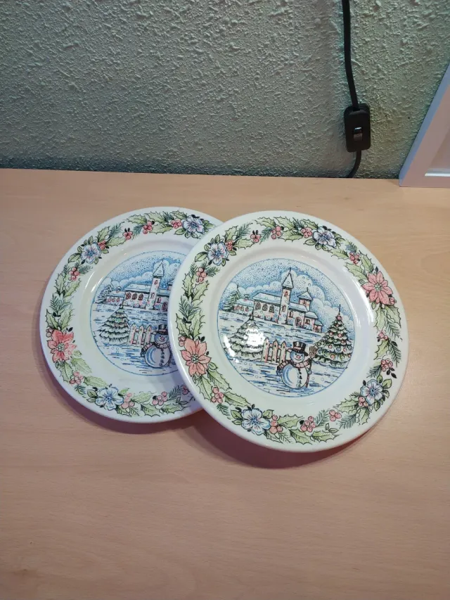 2 Platos Navideños Porcelana