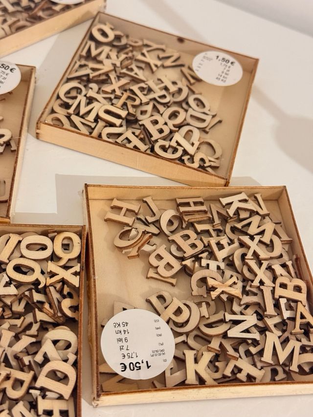 Lettere in legno decorative