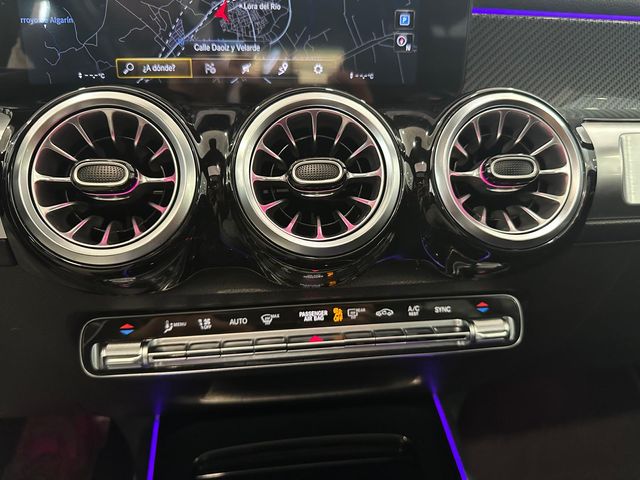 Mercedes-Benz GLB (X247) 2021