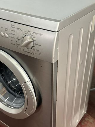 LAVADORA DE CARGA SUPERIOR MARCA BOSCH DE 6 KILOS