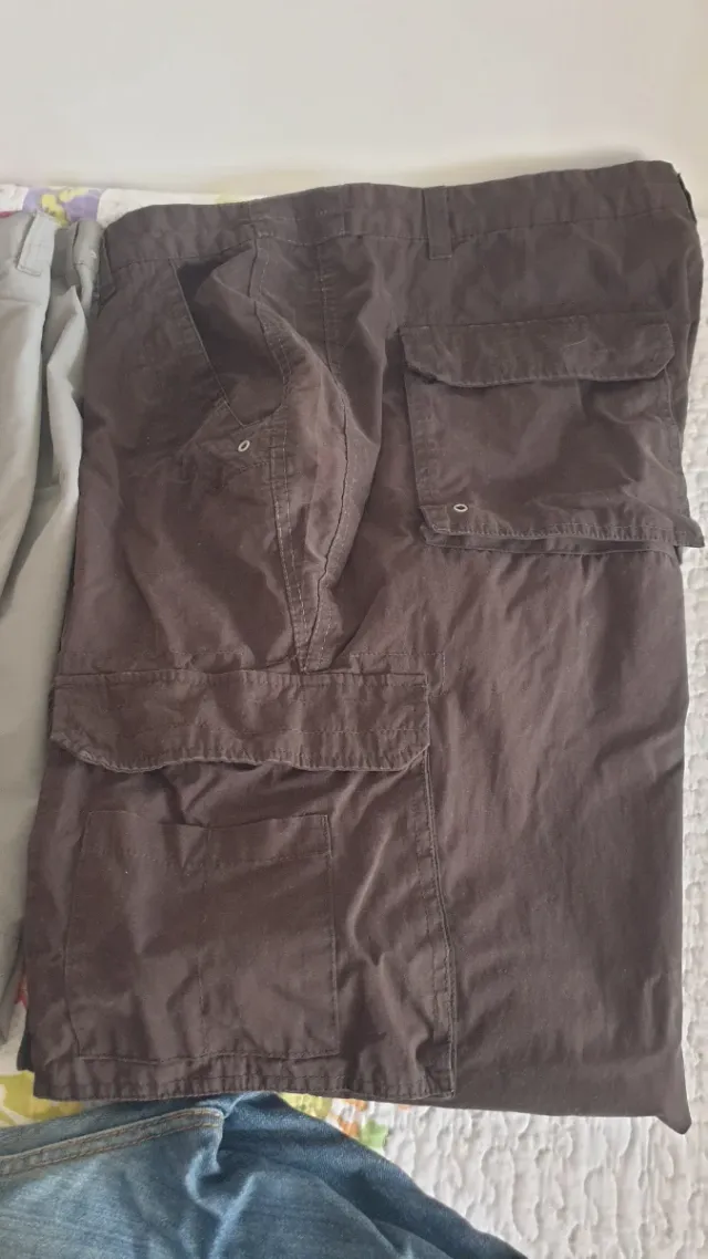 Confezione 3 pantaloni taglia 54-56