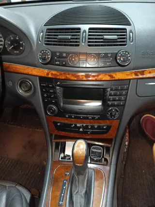 Mercedes-Benz Clase E 2003