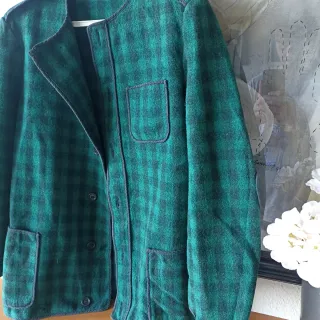 Chaqueta Kaiku cuadros verde y negro