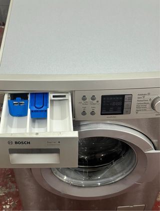 LAVADORA DE CARGA FRONTAL MARCA BOSCH DE 8 KILOS