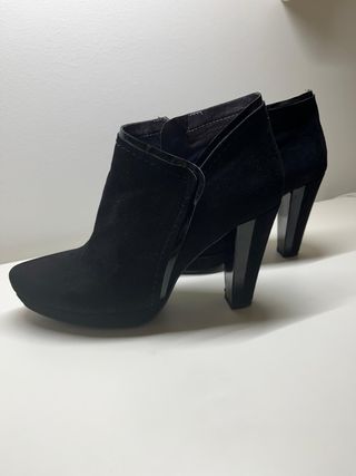 Botines tacón 9cm napa negro