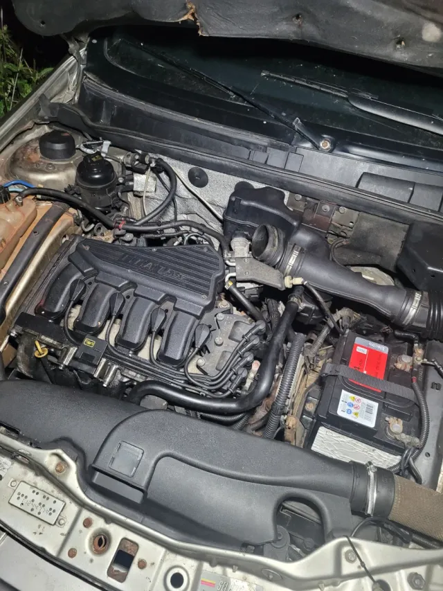 Fiat Marea 1.6 para peças