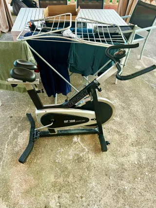 Bicicleta Estática TENTACLE SP 109