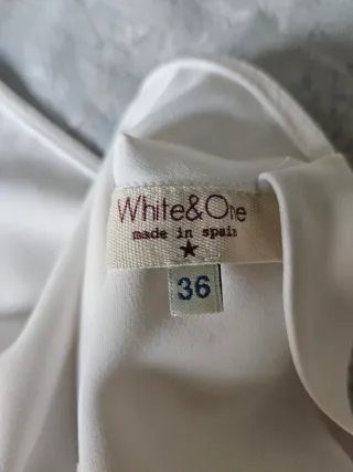 Blusa blanca White & One