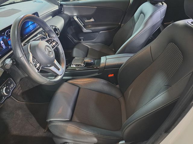 Mercedes-Benz Clase A A180d AUTO