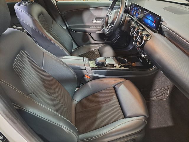 Mercedes-Benz Clase A A180d AUTO