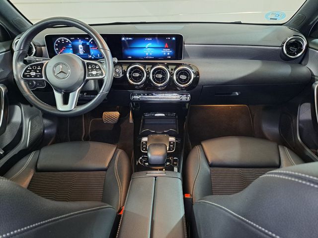 Mercedes-Benz Clase A A180d AUTO