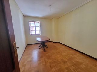 Piso en venta en Casco Antiguo en León