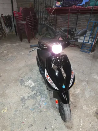 Piaggio Zip 50 4T E4