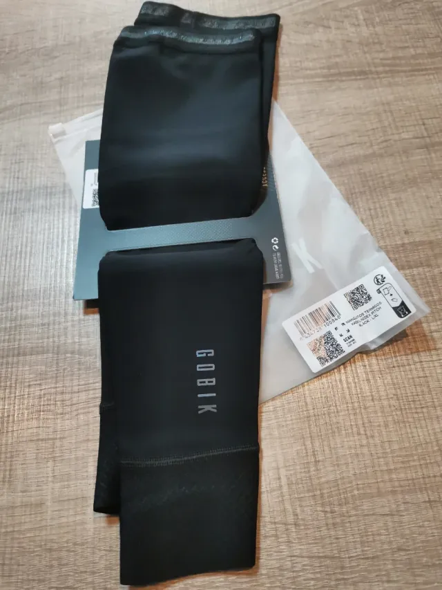 Manguitos Térmicos Gobik L-XL Negros