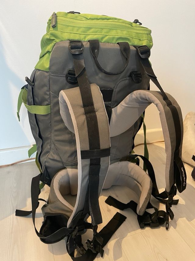 Mochila Quechua Forlaz 60