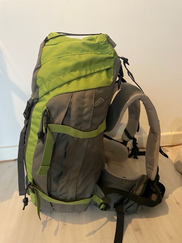 Mochila Quechua Forlaz 60