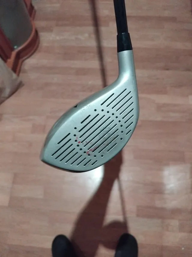 Palo de golf Aldila Meridian Grafito