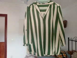 Camisa Rayas Verde y Blanca