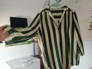 Camisa Rayas Verde y Blanca