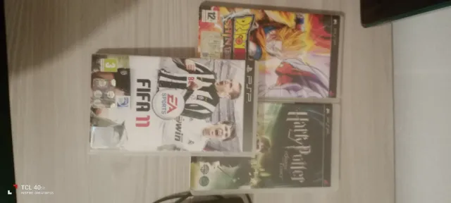 Caricatore PSP Originale + 3 Giochi