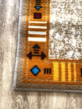 Alfombra nueva sin estrenar .
