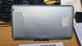 9438N-Tablet MediaCom SmartPad i210 16GB M-SP10I2B