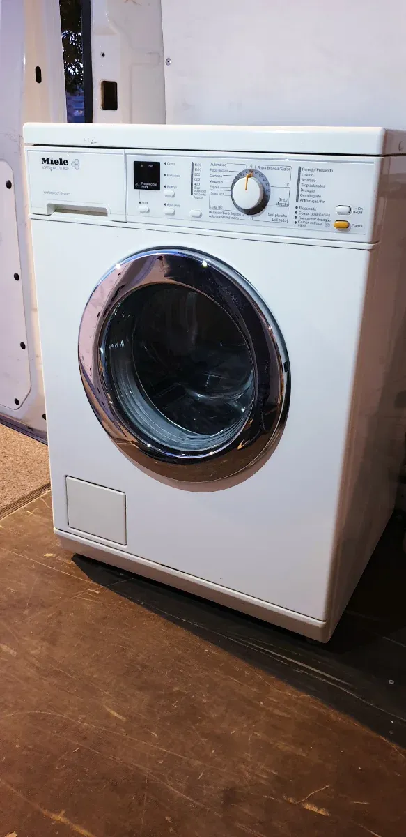 LAVADORA+TRANSPORTE INCLUIDO