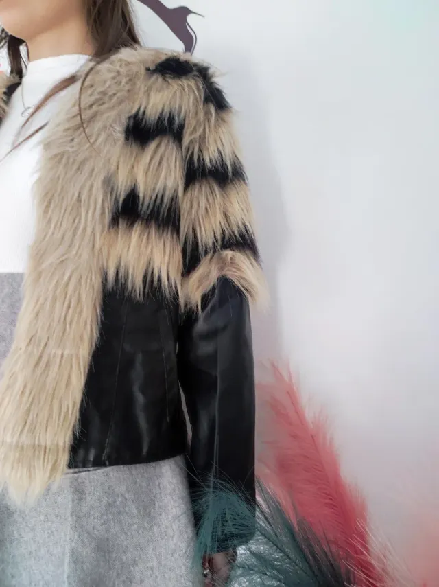 Chaqueta sintética cuero T36