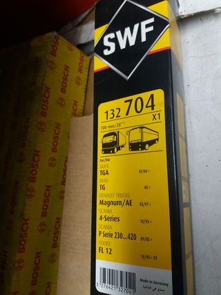 Escobillas Limpiaparabrisas Camión SWF 704