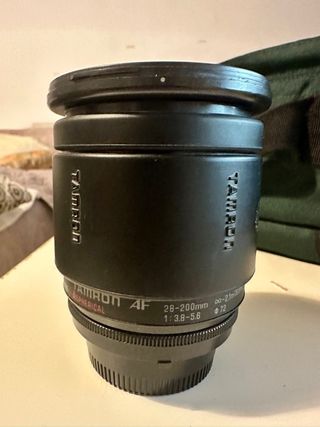 Objetivo Tamron AF 28-200mm Ø 72mm