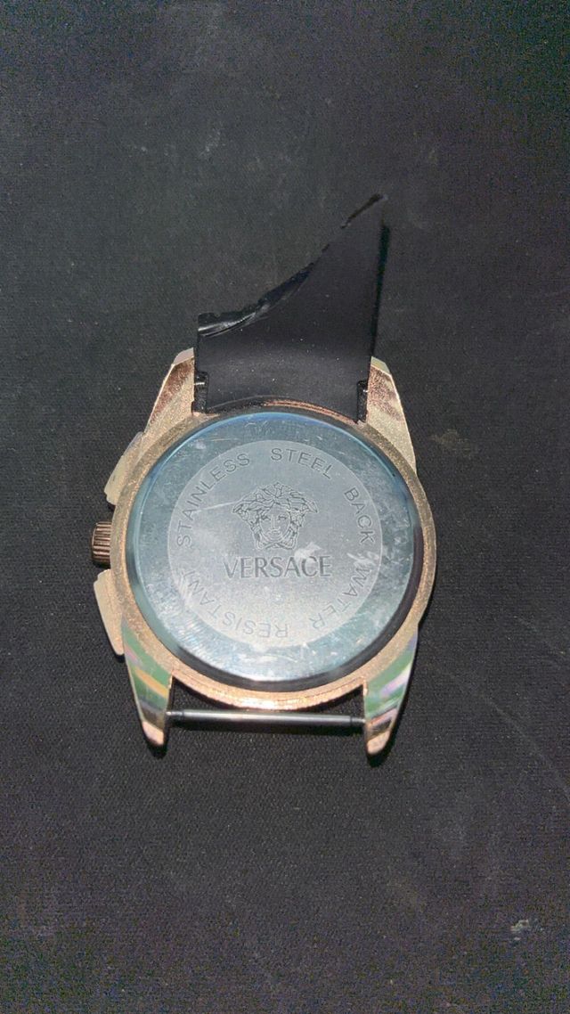 Reloj Versace Negro y Dorado