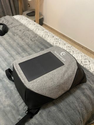 Mochila Fenie Energia, con energia solar