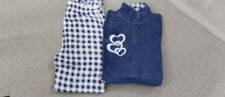 Pijama menina azul com coração