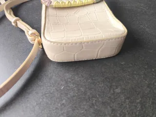 Bolso pequeño de hombro beige multicolor