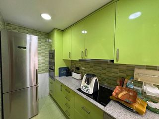 Piso en venta en Carolinas Bajas en Alicante