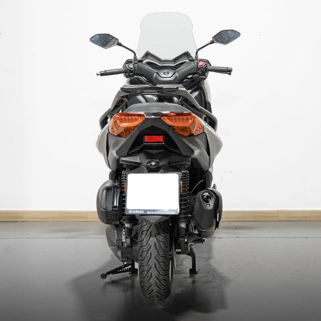 YAMAHA XMAX 300