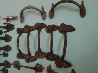 Maniglie vintage in ottone