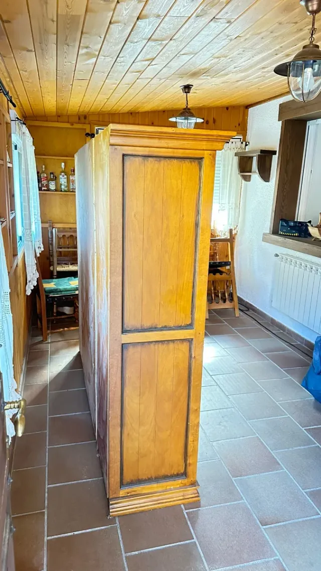 Mueble de salón librería madera y cristal
