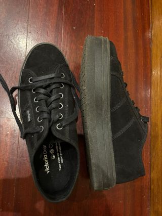 Zapatillas Victoria Negras