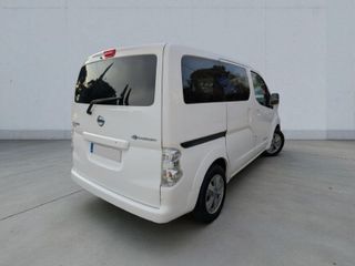 Nissan NV200 2021