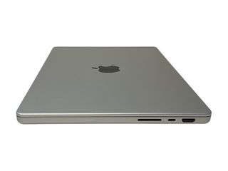portatil apple apple macbook pro m3 pro 12-core 4.0 14 (18gpu)(2023)(a2992)
