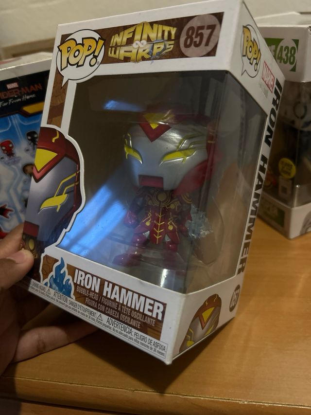 3 Funko Pop Marvel, Fortnite, Iron Hammer