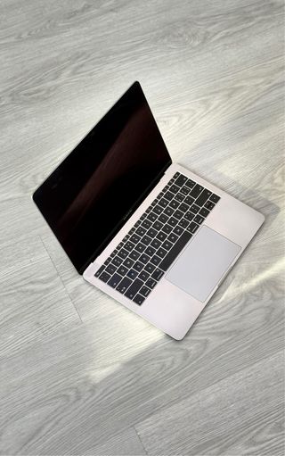 MacBook Pro 13 2017 Plata