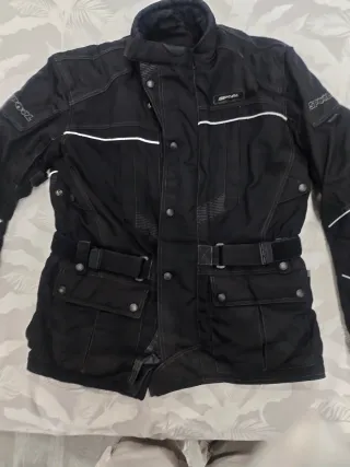 Chaqueta de moto negra
