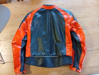 Chaqueta de cuerpo para moto hecha a mano