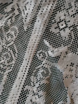 Tovaglia natalizia in pizzo con renne e fiocchi...