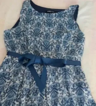 Vestido SUMA azul y blanco estampado