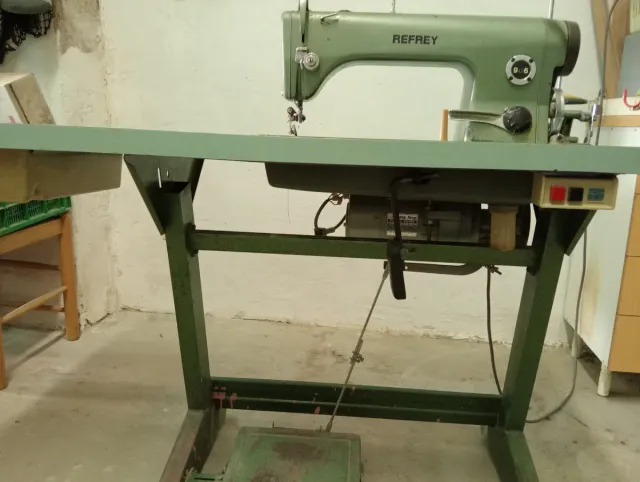 Máquina coser Refrey 906 industrial